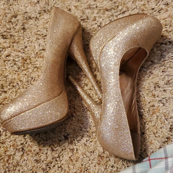 Gold glitter platforms - Picture 4 of 4